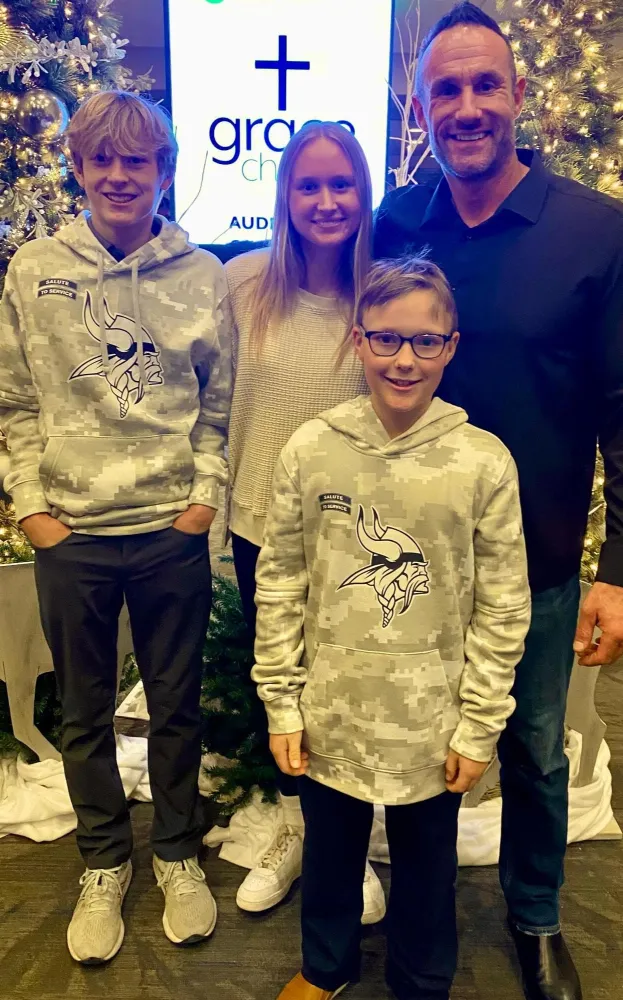 Image Content Bullets Frame